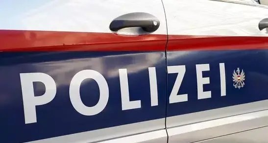 Madre e figlia di 10 anni trovate morte in un appartamento ad Innsbruck: erano disperse dal luglio 2024