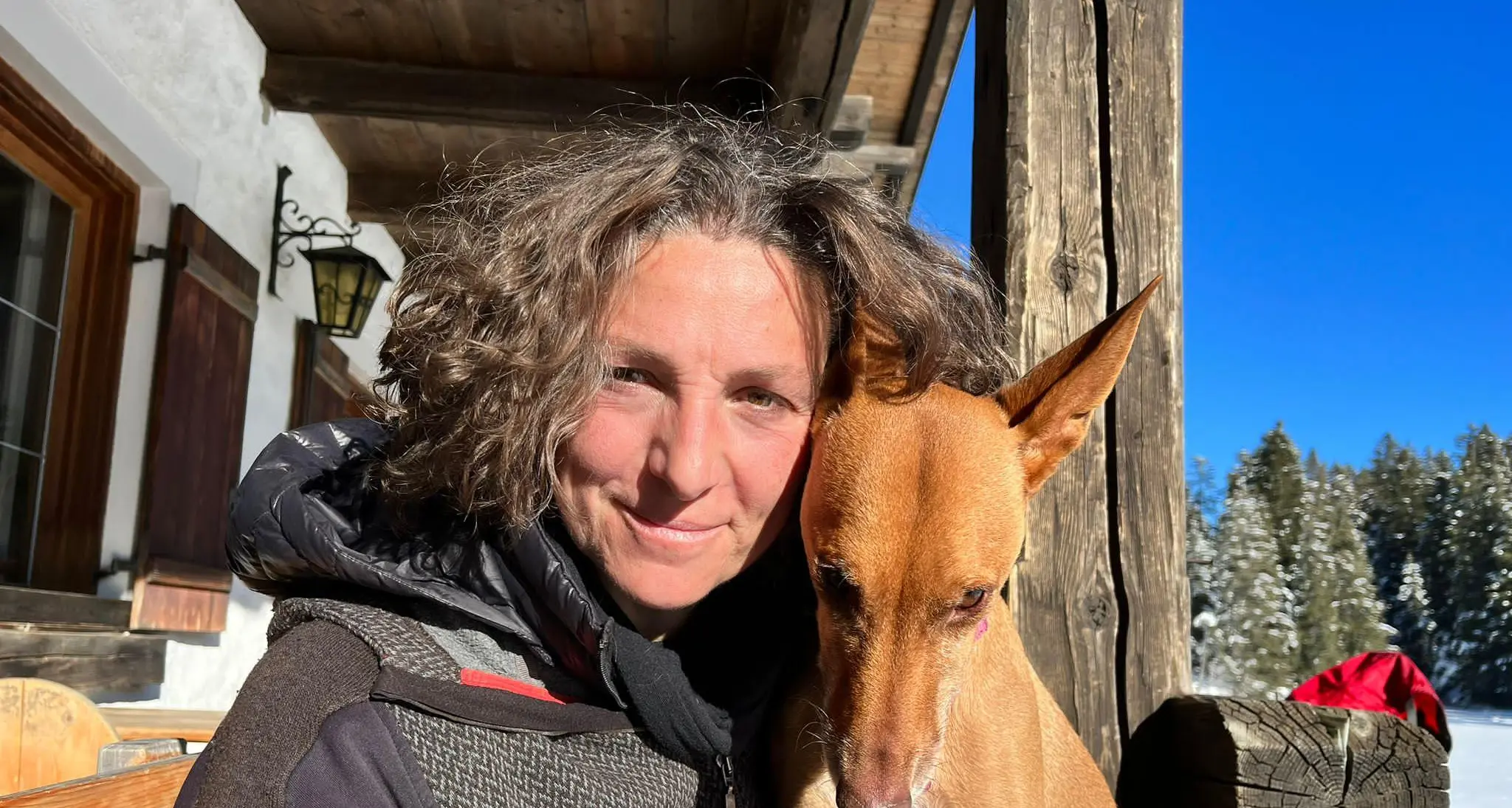 Le cinque vite di Francesca Schir: «Poliziotta alla Digos, prof, psicologa, musicista e politica»