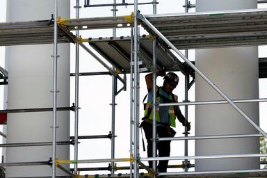 Gli Usa bruciano a luglio 23.000 posti di lavoro