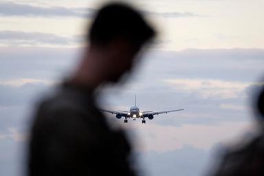 Allarme esplosivi vicino a base della Raf, in campo antiterrorismo Gb
