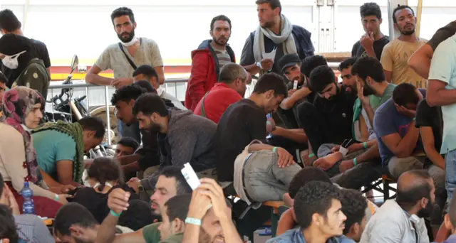 Ue: 'Situazione migranti Med è insostenibile', piano Commissione