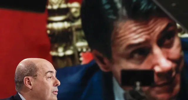 Zingaretti,irresponsabile apertura crisi da Iv