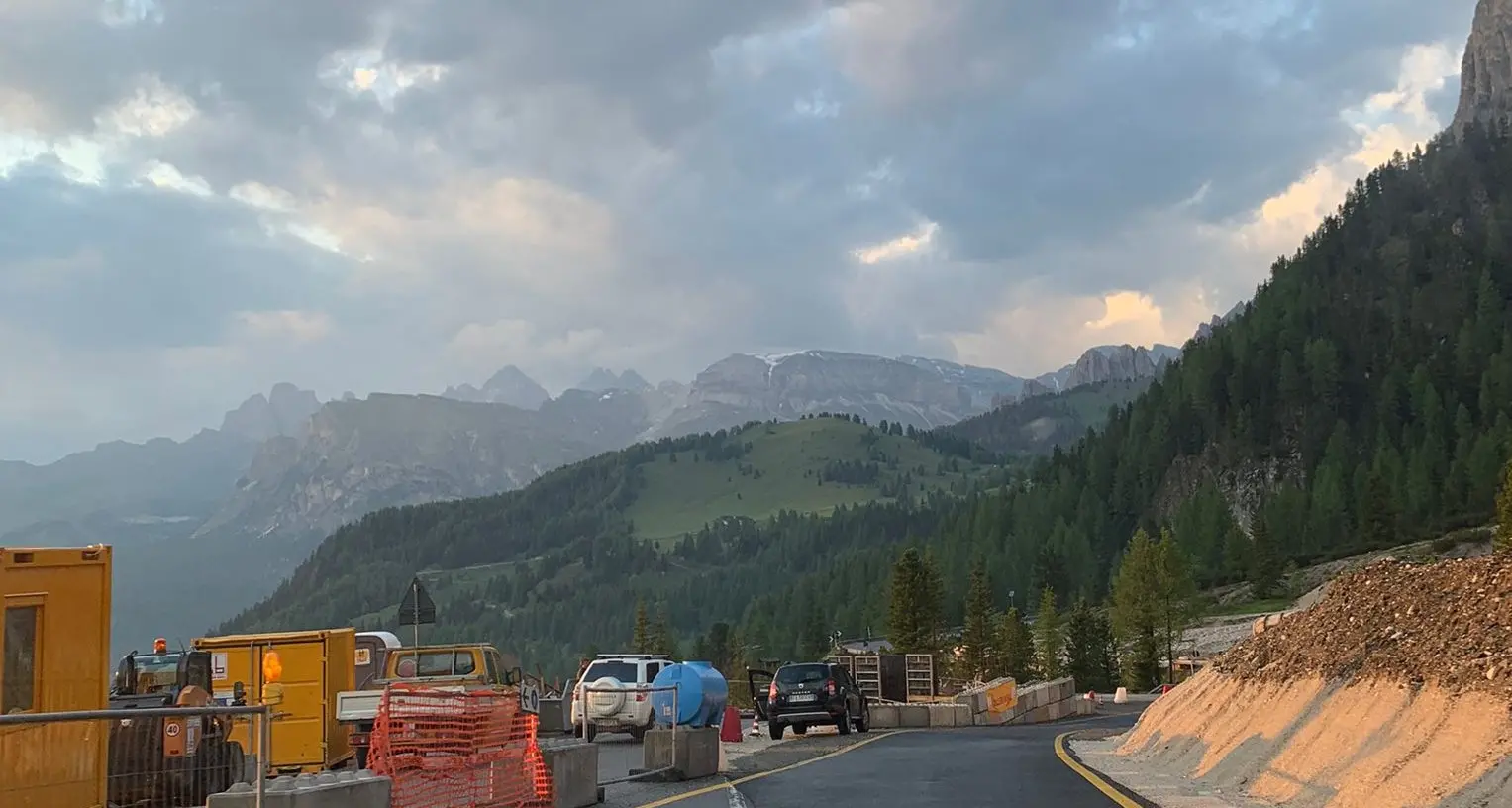 Progetto pilota di una pista ciclabile a Passo Sella: ok della giunta