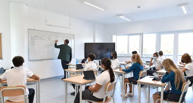 Covid nelle scuole altoatesine: tre nuovi casi e sei classi in quarantena