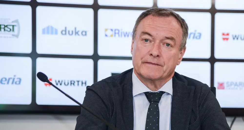 Fc Südtirol: Walter Baumgarnter lascia la presidenza