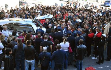 Morta dopo un intervento al naso, due medici a processo a Roma