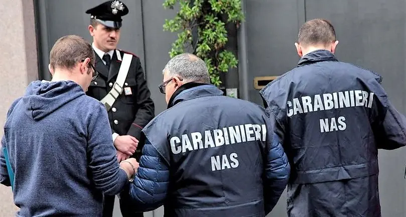 Tamponi eseguiti da non sanitari, tre denunce a San Candido