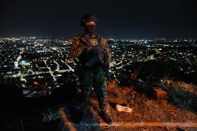 Colombia, Cali blindata per l'insediamento di De la Espriella