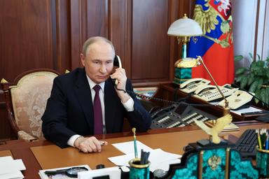 Cremlino, 'a breve' telefonata tra Putin e Trump