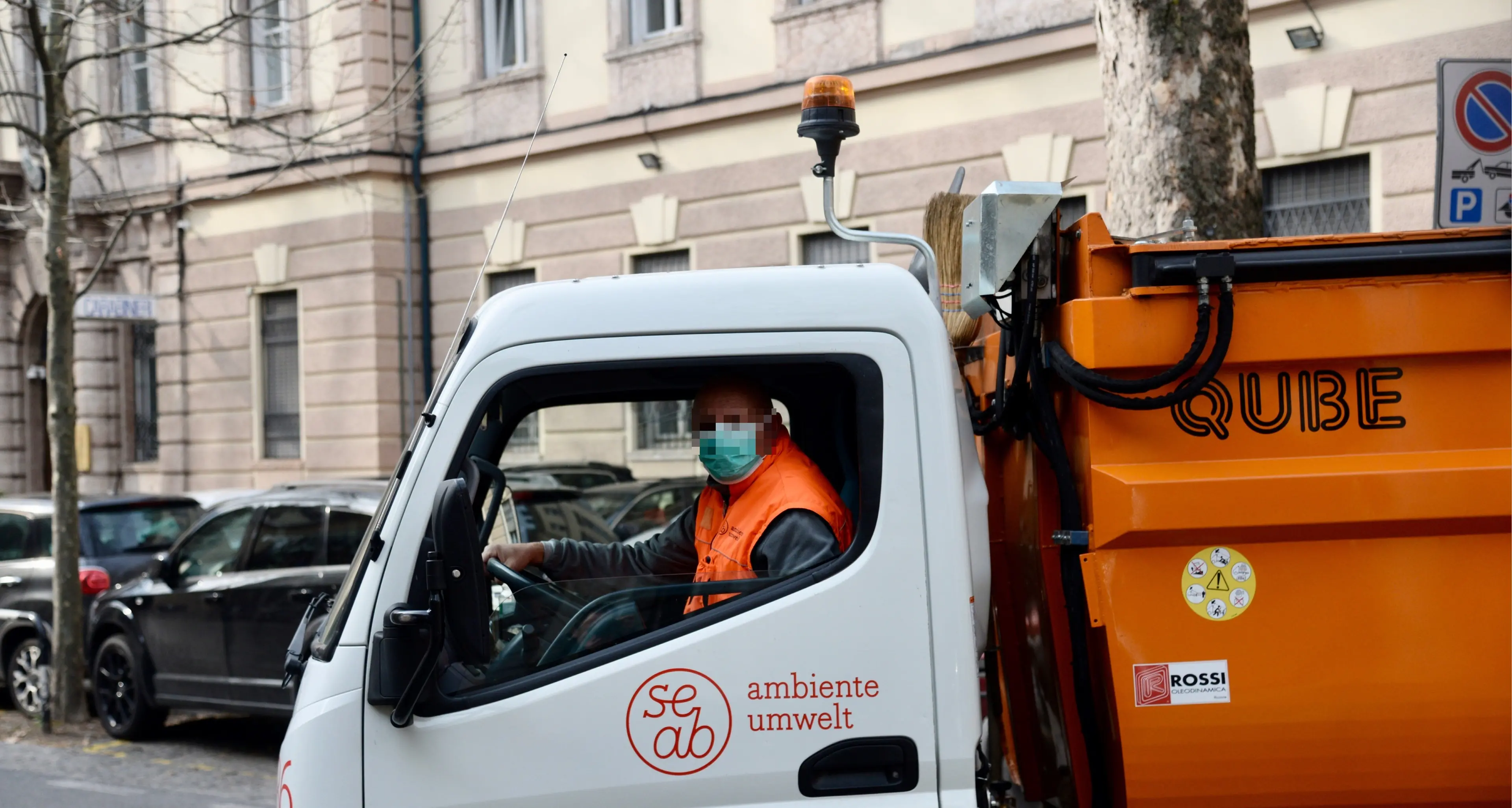 Bolzano, con l’obbligo di Green Pass manca il personale per la raccolta dei rifiuti