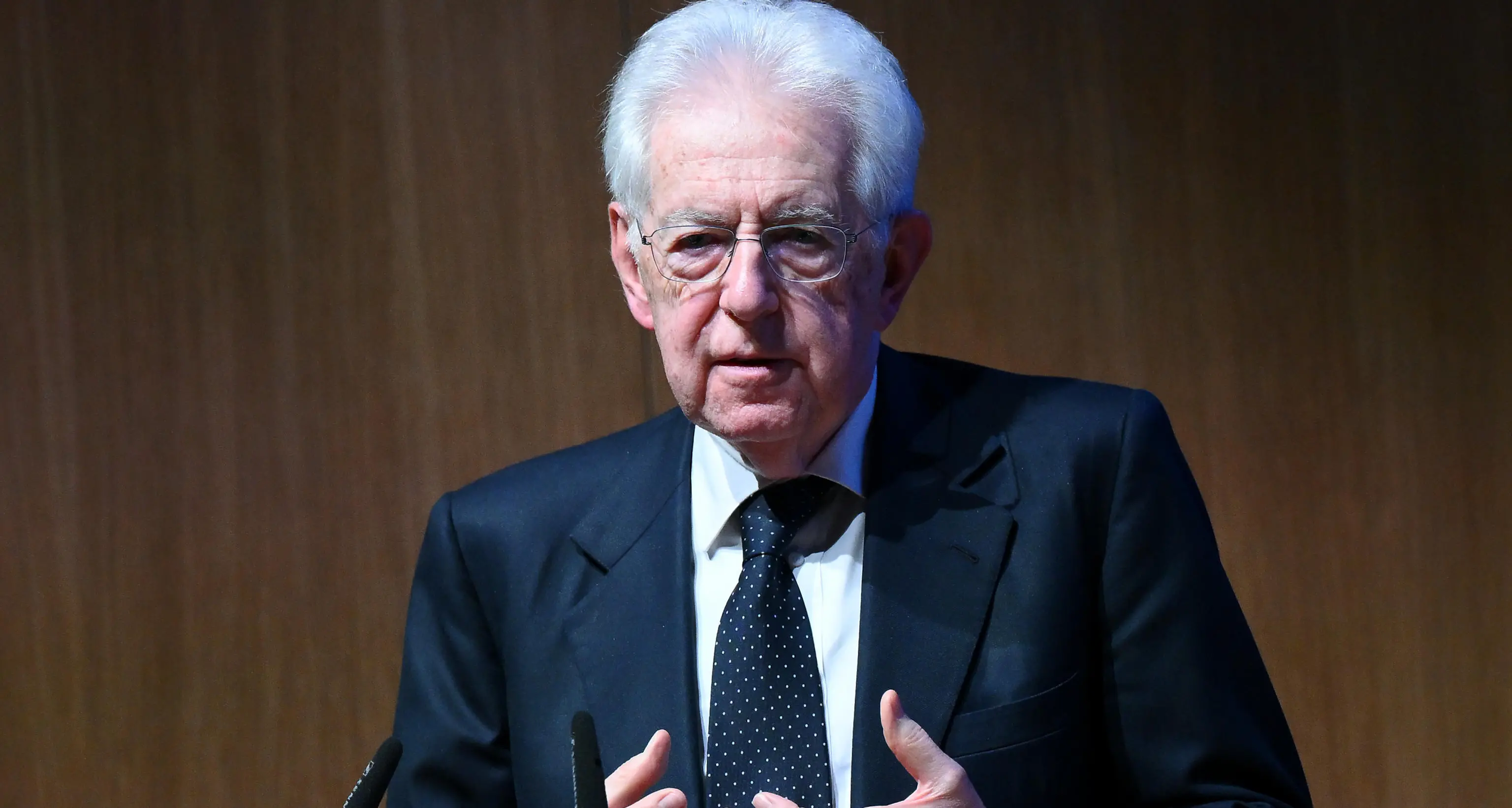 Dazi: Monti, Ue passiva e pavida, atteggiamento ributtante