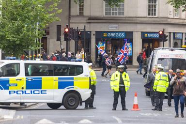 Quattro persone accoltellate a Londra, matrice per ora non chiara