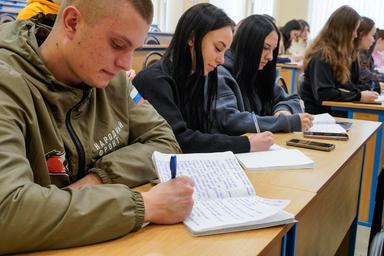 'Troppi attacchi russi', università di Kiev passa alle lezioni on line