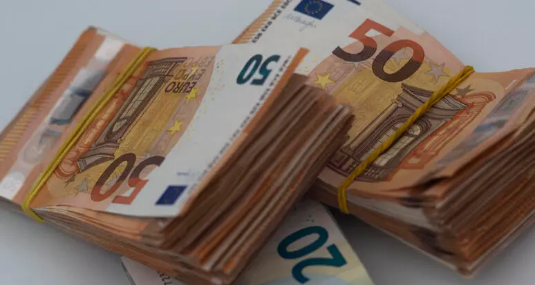 Boom di finanziamenti al consumo anche se i tassi sono alti: record italiano al Trentino Alto Adige