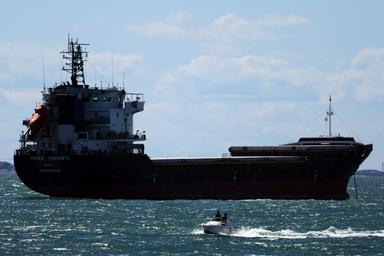 Ministro Energia Usa, ora per Hormuz 9 milioni di barili di petrolio al giorno