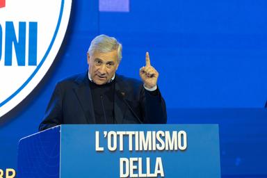 Tajani, mai parlato di primarie, FI è unito e sono garante della linea politica