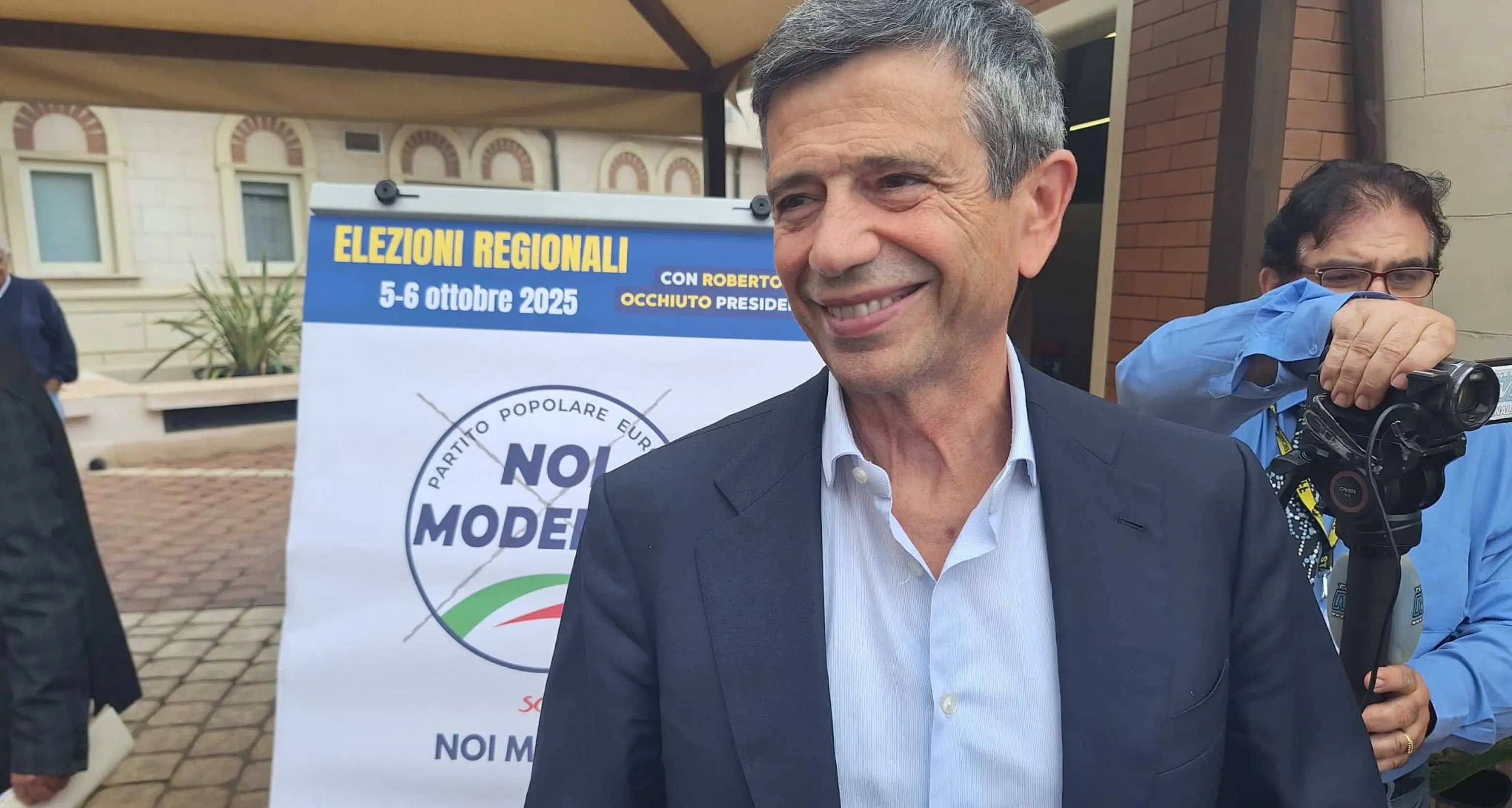 Manovra: Lupi a Tajani, era al vertice e ha condiviso tutto
