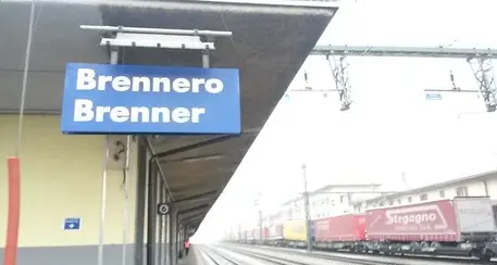 Due migranti travolti e uccisi da un treno al Brennero