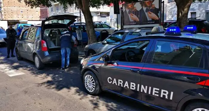 Bambina di cinque anni sequestrata nel Catanese