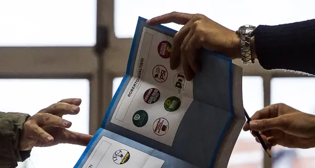 Ballottaggi: alle 12 ha votato il 9,73%