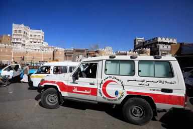 Yemen, 7 morti e 40 feriti in un attacco saudita contro un mercato a Taiz