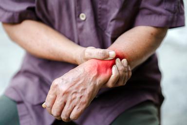 Malattie reumatologiche, diagnosi tardive e accesso alle cure sfide ancora aperte