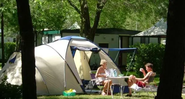Turismo: in quasi 2 milioni hanno scelto le vacanze “open air”