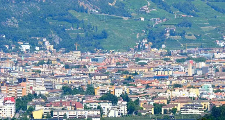 Alto Adige, sempre più anziani e sempre meno bambini