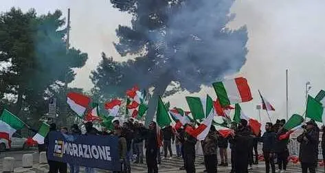 Kompatscher: «Remigrazione è un eufemismo per deportazione arbitraria»