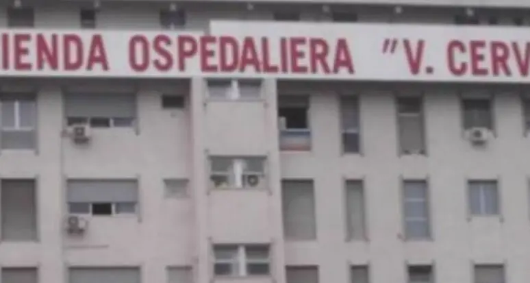 Medico aggredito con un tirapugni da un paziente a Palermo, è grave