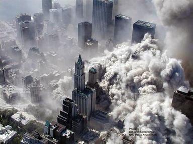 25 anni fa l'attentato dell'11/9, le foto dallo spazio