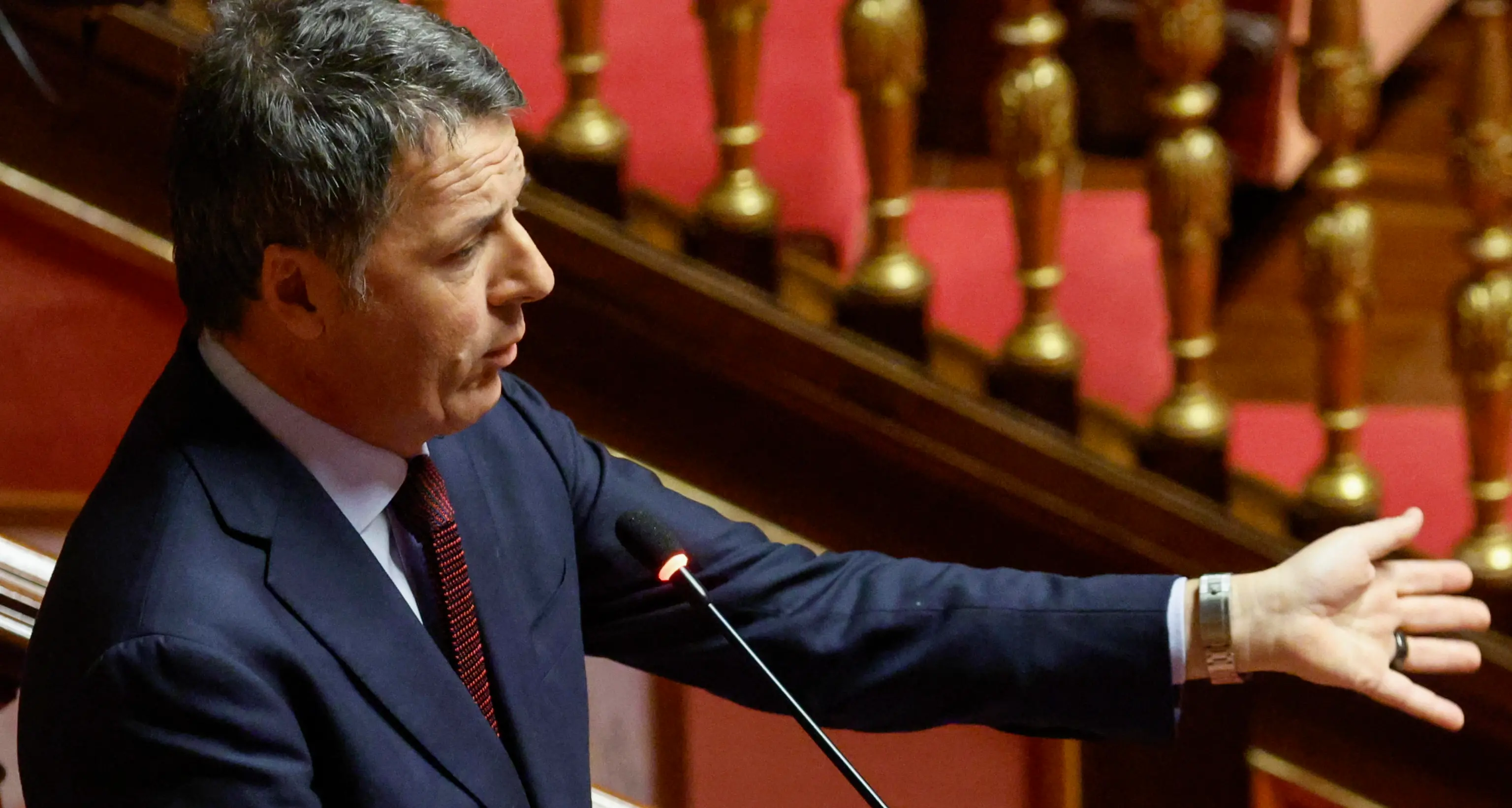 Open: Renzi, 'scandalo assoluto, ho vissuto da appestato'