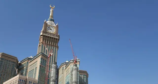 Arabia Saudita: autobus di pellegrini in fiamme, 20 morti