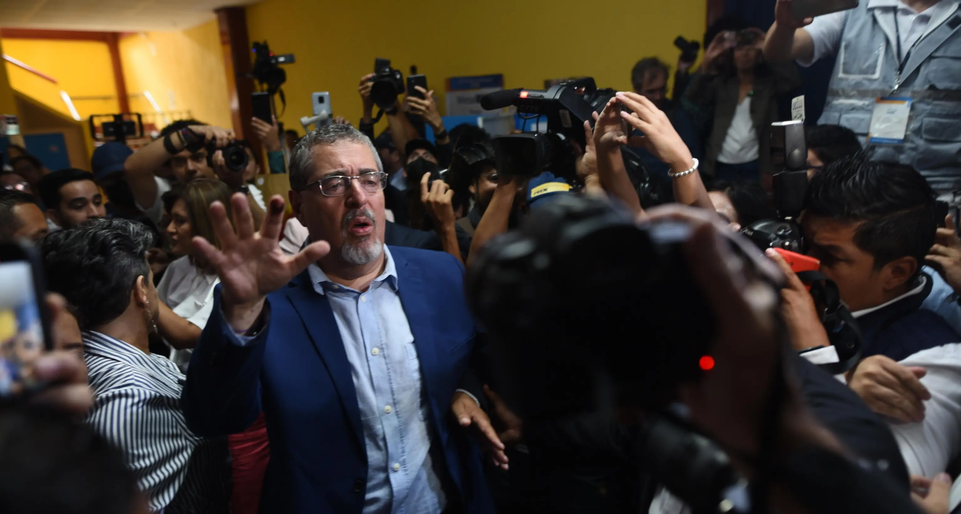 Guatemala: partito Semilla sospeso, per Arevalo \"è illegale\"