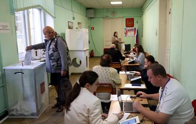Tv, il partito Russia Unita di Putin vince le elezioni con il 49,4%