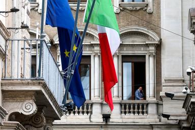Fonti, via libera della Commissione Ue al piano Safe dell'Italia