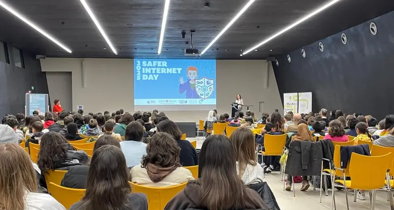 Intelligenza artificiale e sicurezza: lezione speciale per oltre 230 alunni