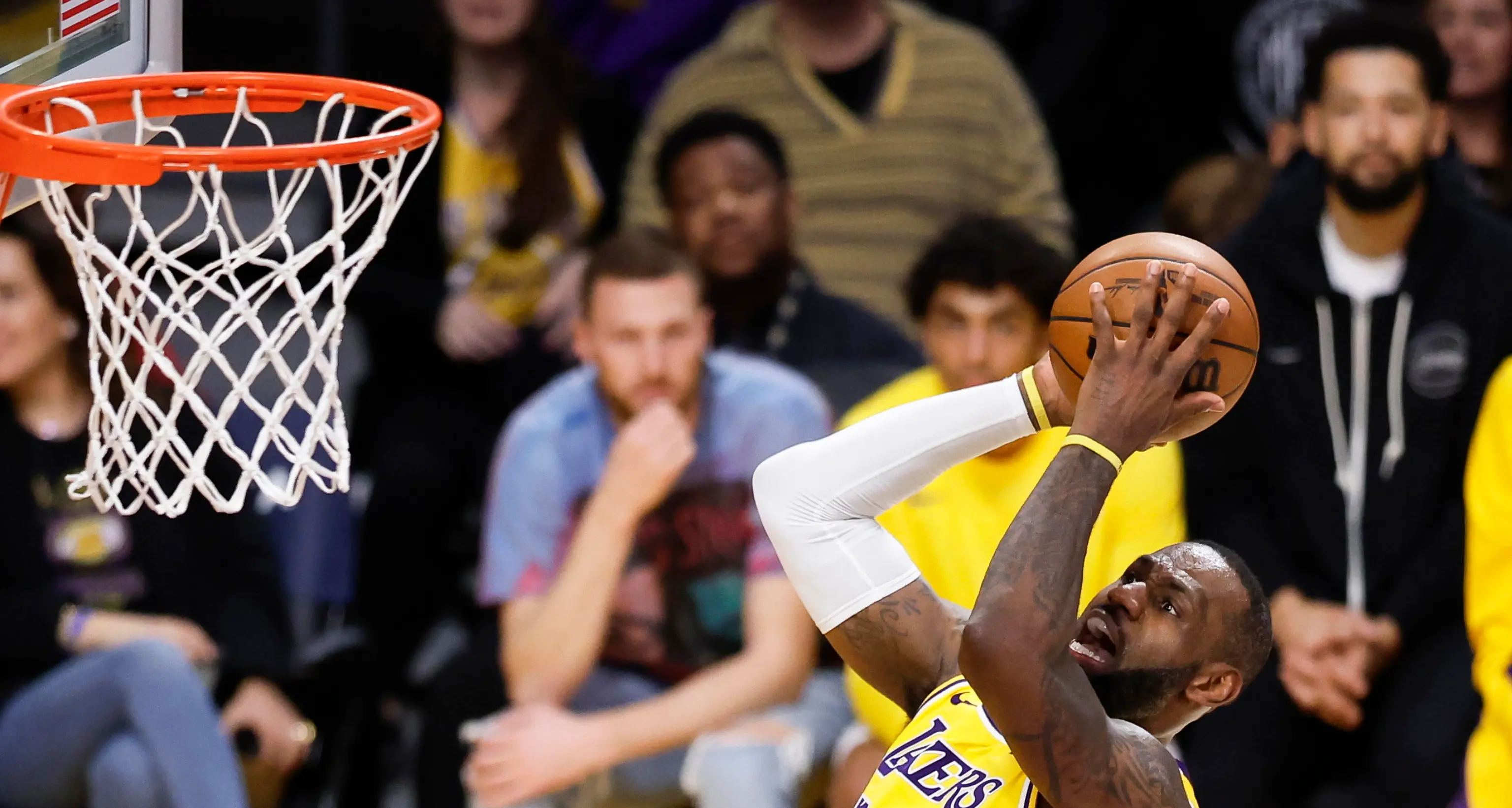Basket: Nba, LeBron James segna record 40mila punti in carriera