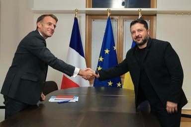 Macron, 'sosterremo difesa di Kiev con immagini satellitari e allerta precoce'
