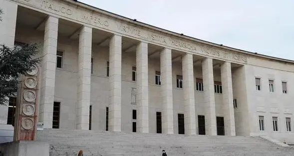 Mancano magistrati, in Alto Adige via libera all’assunzione di due italiani in deroga alla proporz