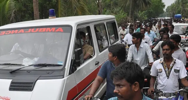 India: almeno 11 morti per una fuga di gas, 3 sono bambini
