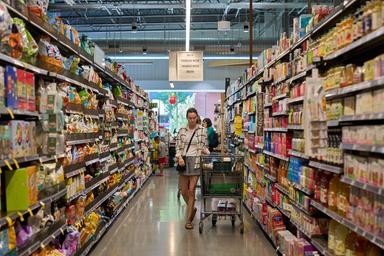 La fiducia dei consumatori Usa cala a settembre, sotto le attese