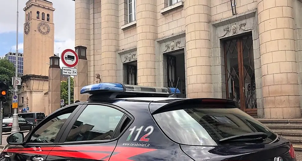 Tenta di acquistare psicofarmaci con ricette false: denunciato a Bolzano