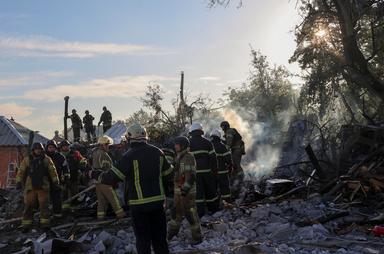 Kiev, 'attacchi con bombe guidate in pieno giorno su Kharkiv, 3 morti'