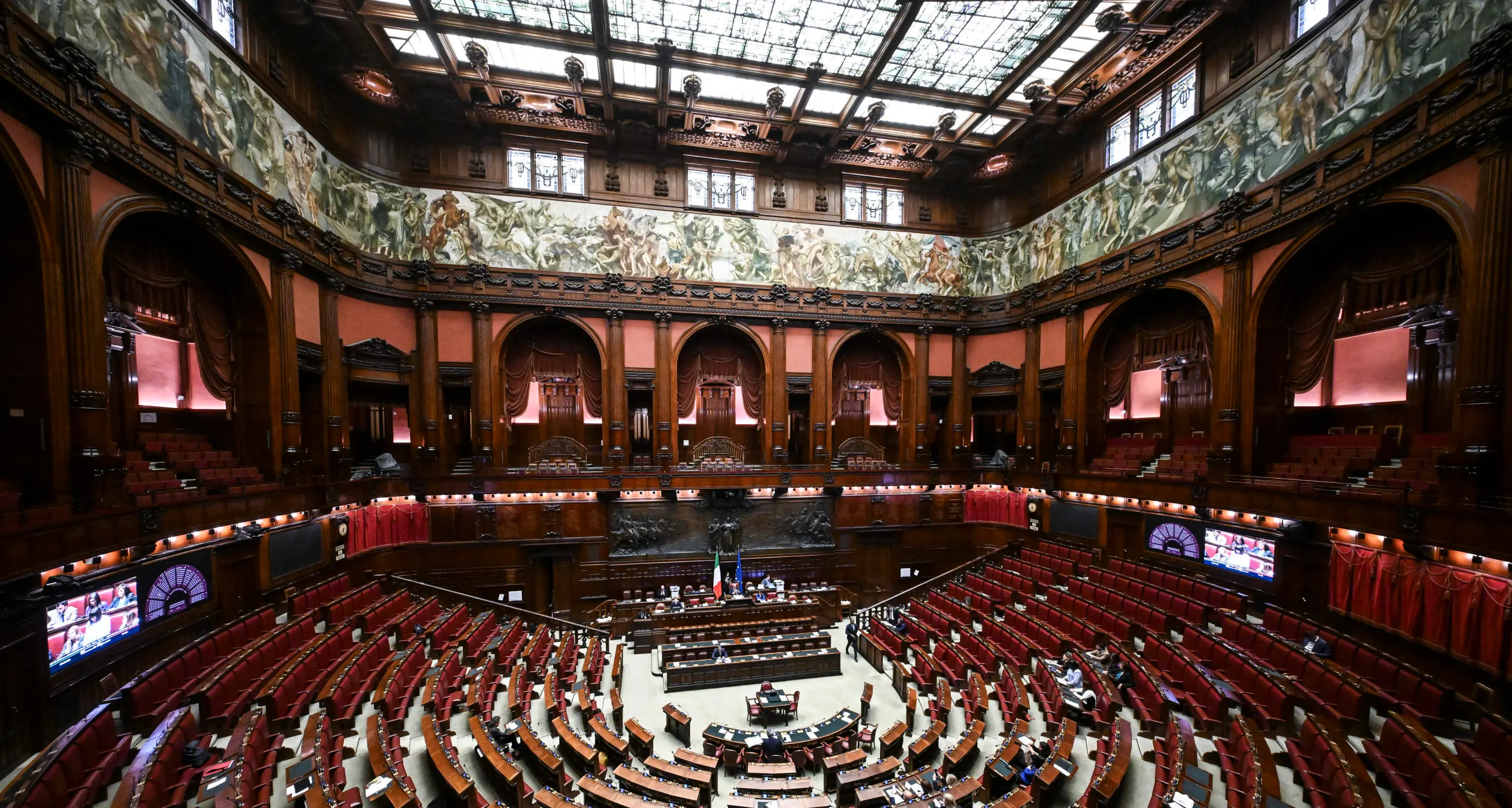 Dl lavoro: 189 emendamenti inammissibili, resta proposta Lega-Fi salva-imprenditori