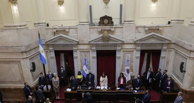 Argentina: Parlamento approva accordo con Fmi sul debito
