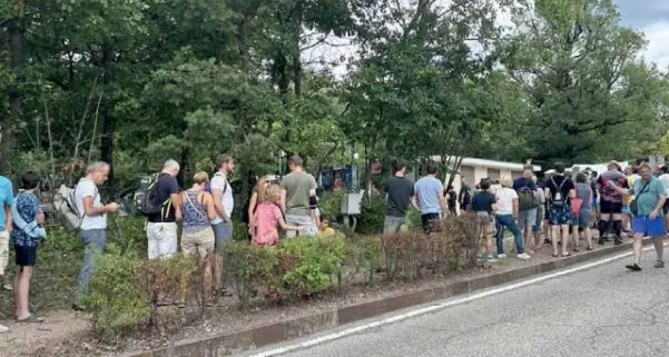 Casse in tilt, code e proteste a Monticolo