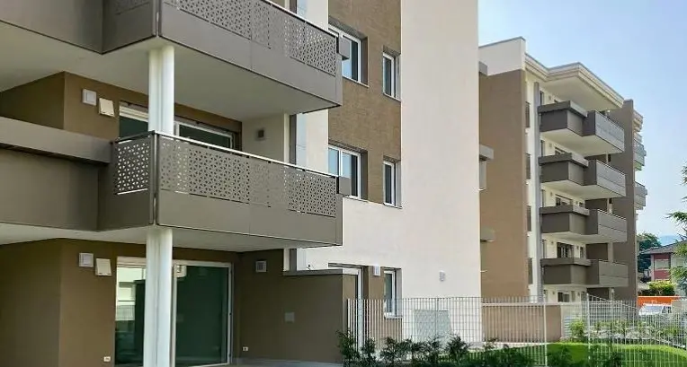 Coopbund, inaugurate prime case per il ceto medio a Bolzano