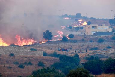 Incendi in Grecia, 8.000 persone evacuate a Creta