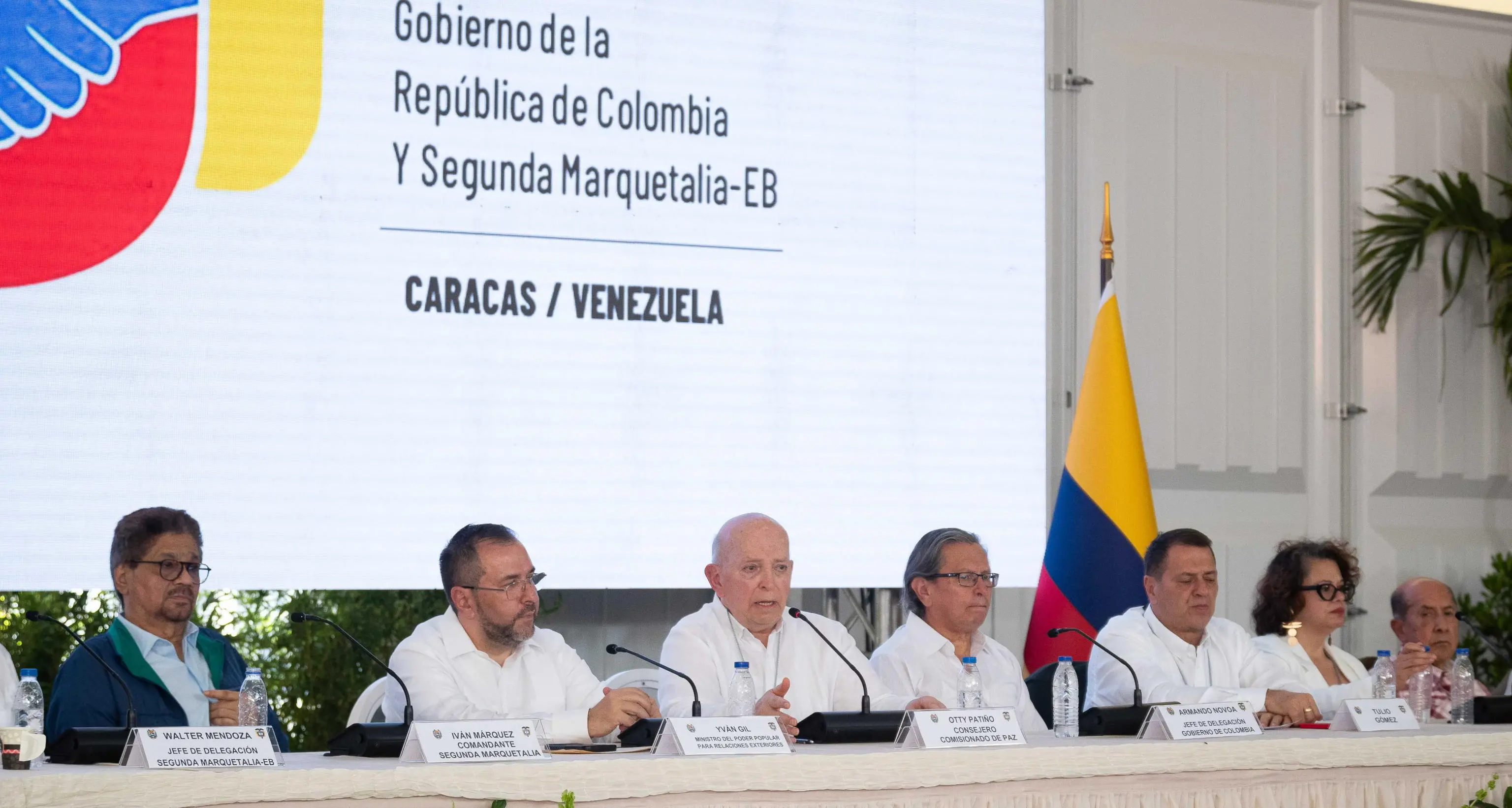 Colombia: gruppo dissidente Farc accetta cessate il fuoco